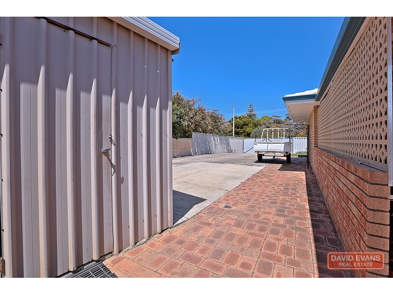30 Park Drive, Cooloongup WA 6168