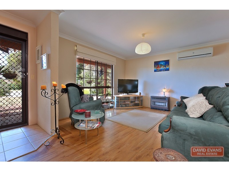 2 River Court, Greenfields WA 6210