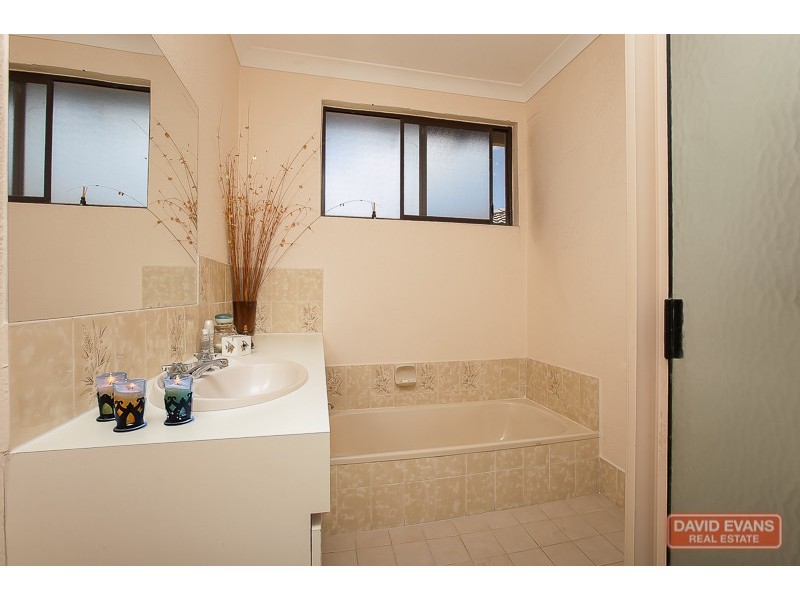 2 River Court, Greenfields WA 6210