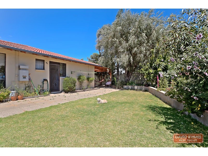 2 River Court, Greenfields WA 6210