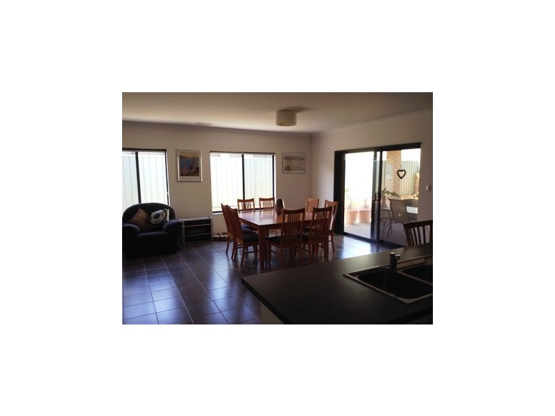 19 Zenith Turn, Baldivis WA 6171