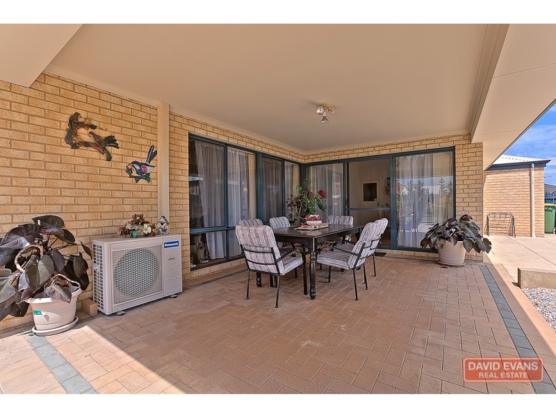 20 L’Esterel Way, Port Kennedy WA 6172