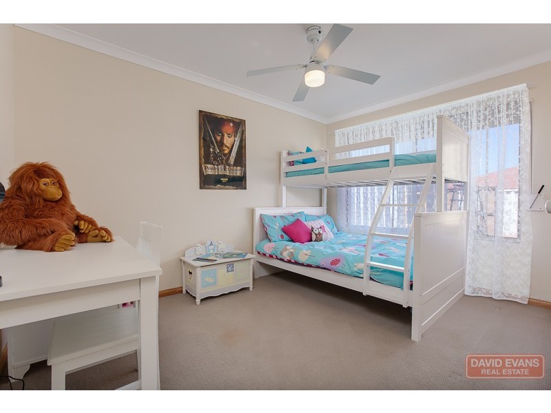 12 Ormond Place, Warnbro WA 6169