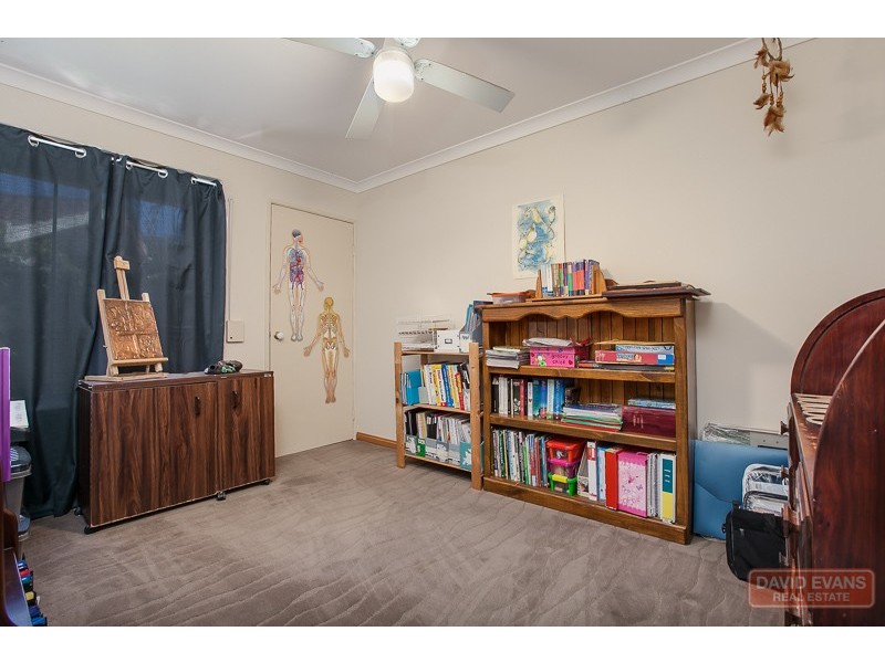 12 Ormond Place, Warnbro WA 6169