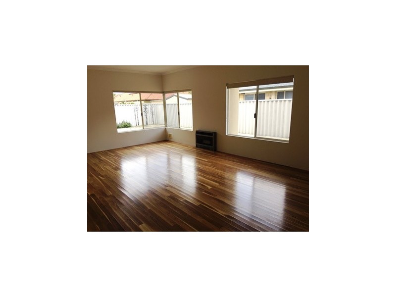 28 Brindabella Ave, Rockingham WA 6168