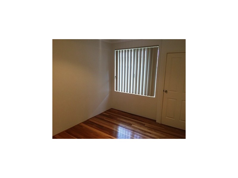 28 Brindabella Ave, Rockingham WA 6168