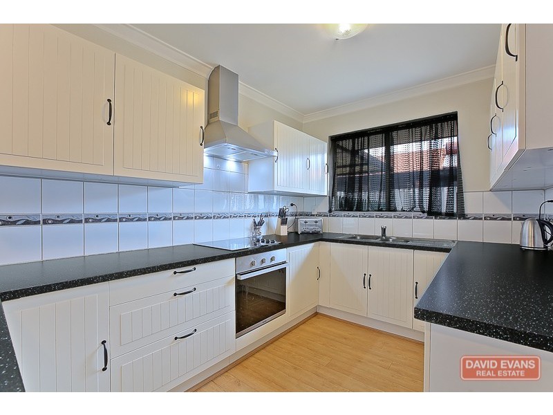 7 Waterton Way, Cooloongup WA 6168