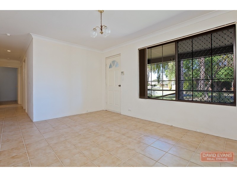 34 Lynda Crescent, Cooloongup WA 6168