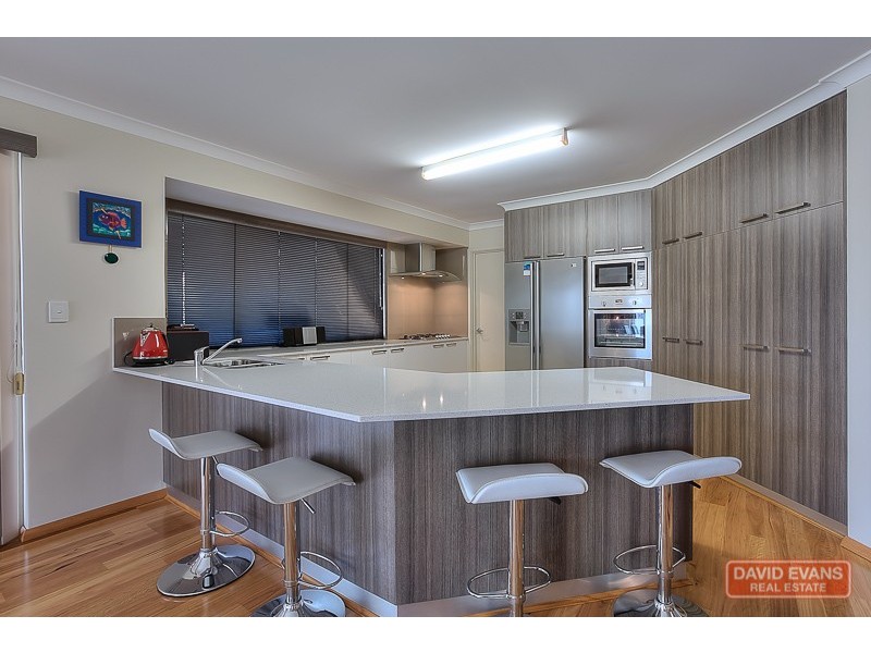 14 Marigold Place, Waikiki WA 6169
