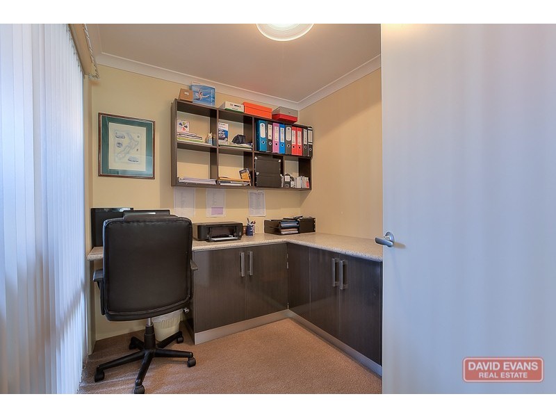 14 Marigold Place, Waikiki WA 6169