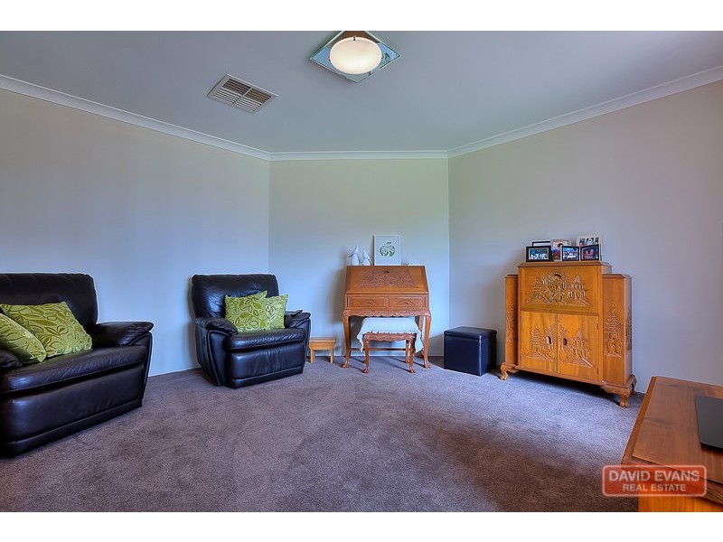 14 Marigold Place, Waikiki WA 6169