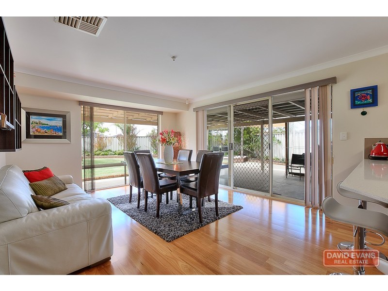 14 Marigold Place, Waikiki WA 6169