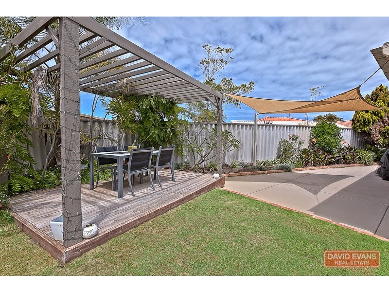 14 Marigold Place, Waikiki WA 6169