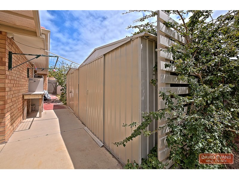 14 Marigold Place, Waikiki WA 6169