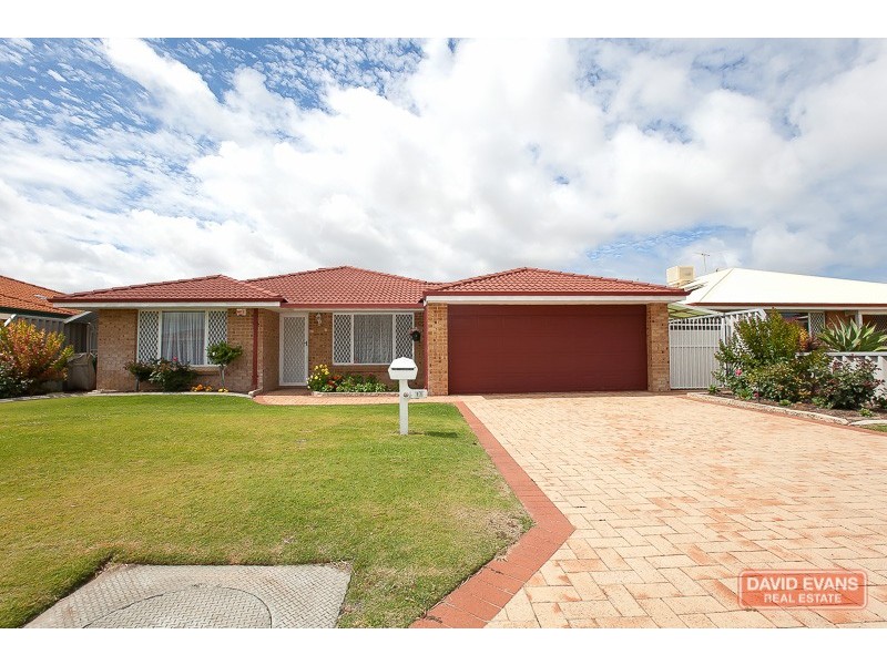 11 Shoalhaven Place, Waikiki WA 6169