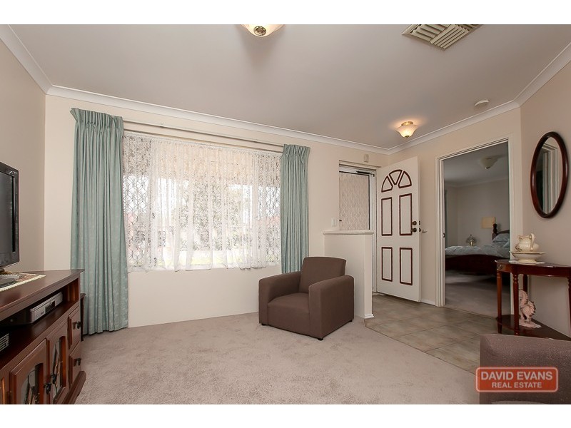 11 Shoalhaven Place, Waikiki WA 6169