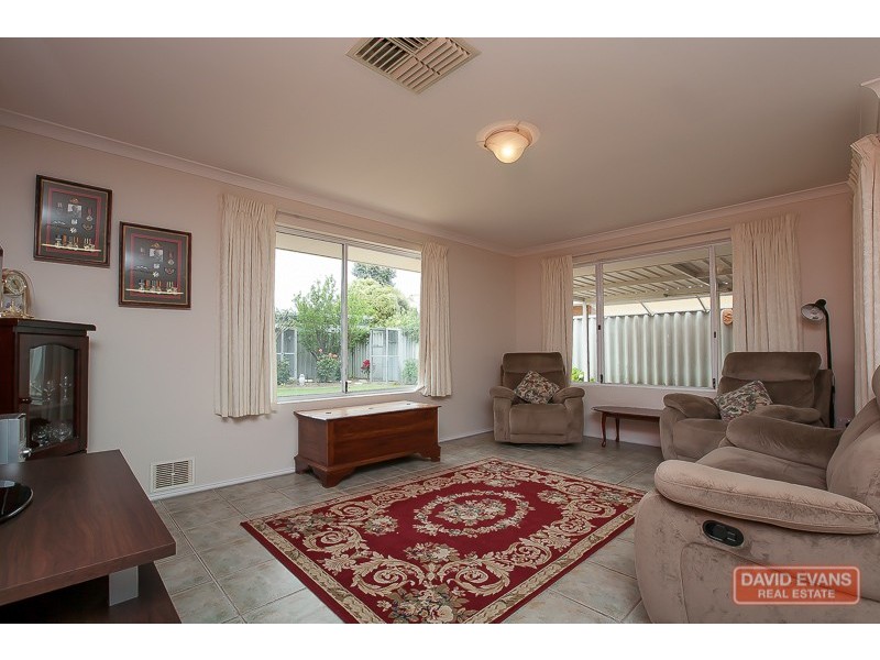 11 Shoalhaven Place, Waikiki WA 6169