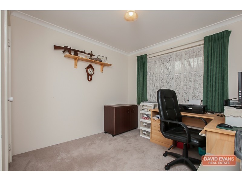 11 Shoalhaven Place, Waikiki WA 6169