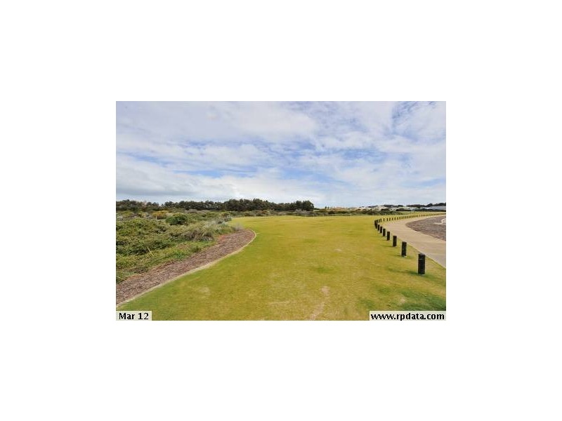 23 Summerville Avenue, Secret Harbour WA 6173