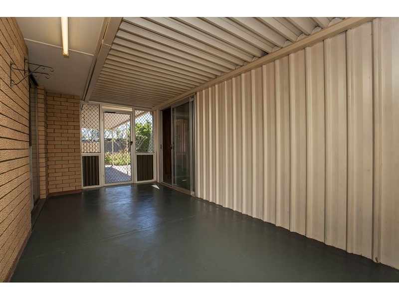 122 Simpson Avenue, Rockingham WA 6168