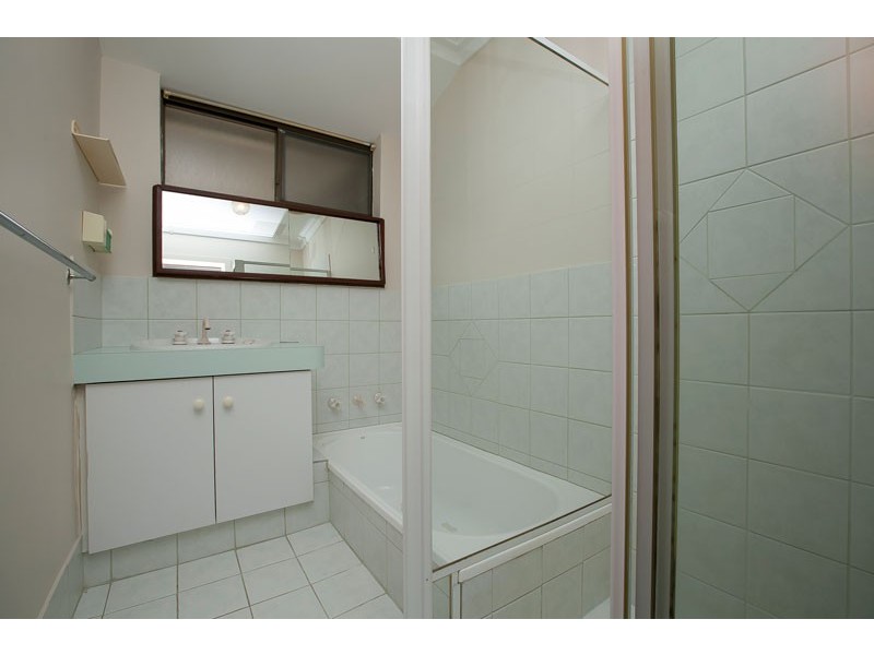 122 Simpson Avenue, Rockingham WA 6168