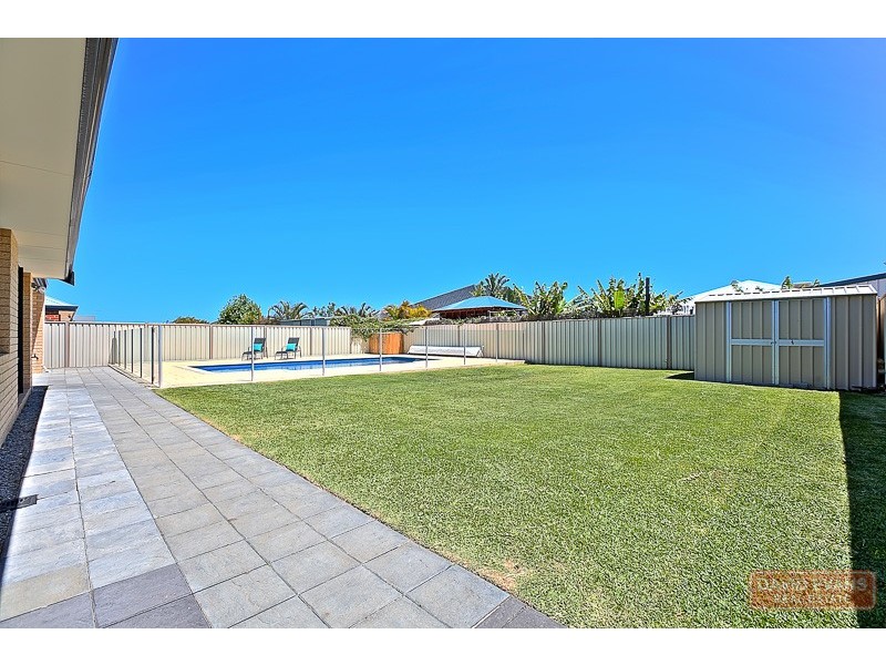 7 Jaubert Avenue, Secret Harbour WA 6173
