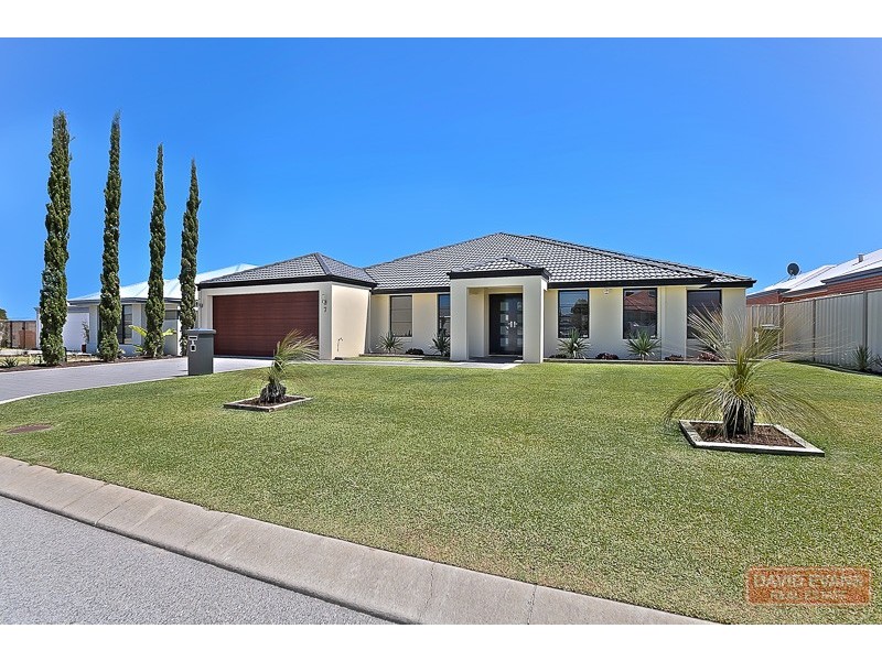 7 Jaubert Avenue, Secret Harbour WA 6173