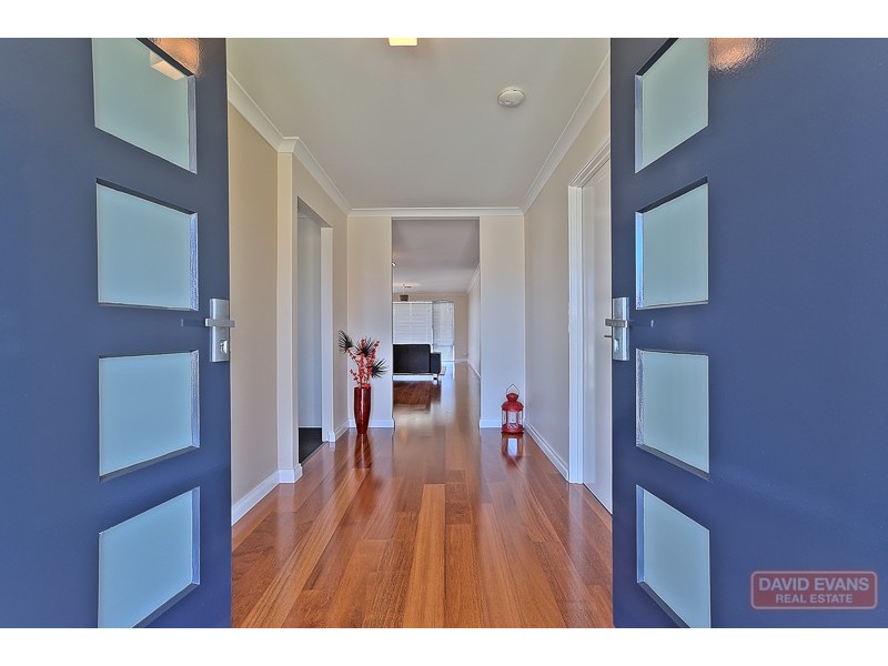 7 Jaubert Avenue, Secret Harbour WA 6173