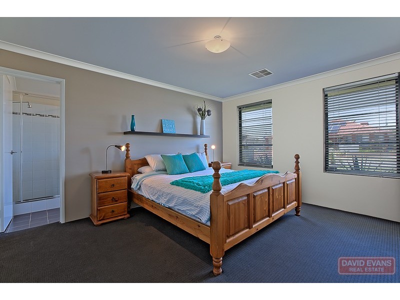 7 Jaubert Avenue, Secret Harbour WA 6173