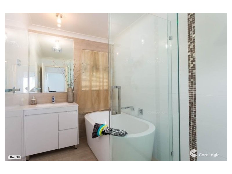 1 Lyons Court, Cooloongup WA 6168