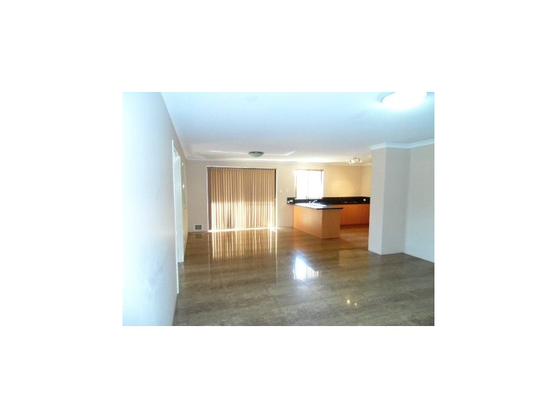 107 San Sebastian Bld, Port Kennedy WA 6172