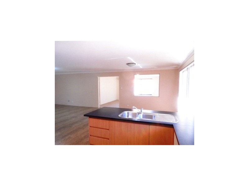 107 San Sebastian Bld, Port Kennedy WA 6172
