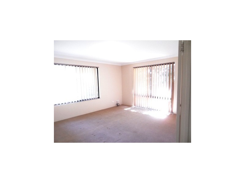 107 San Sebastian Bld, Port Kennedy WA 6172