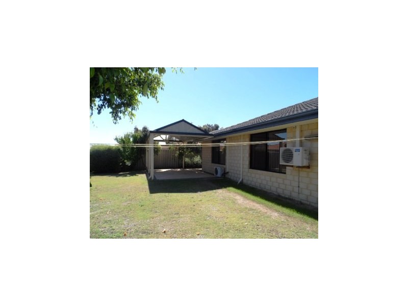 107 San Sebastian Bld, Port Kennedy WA 6172