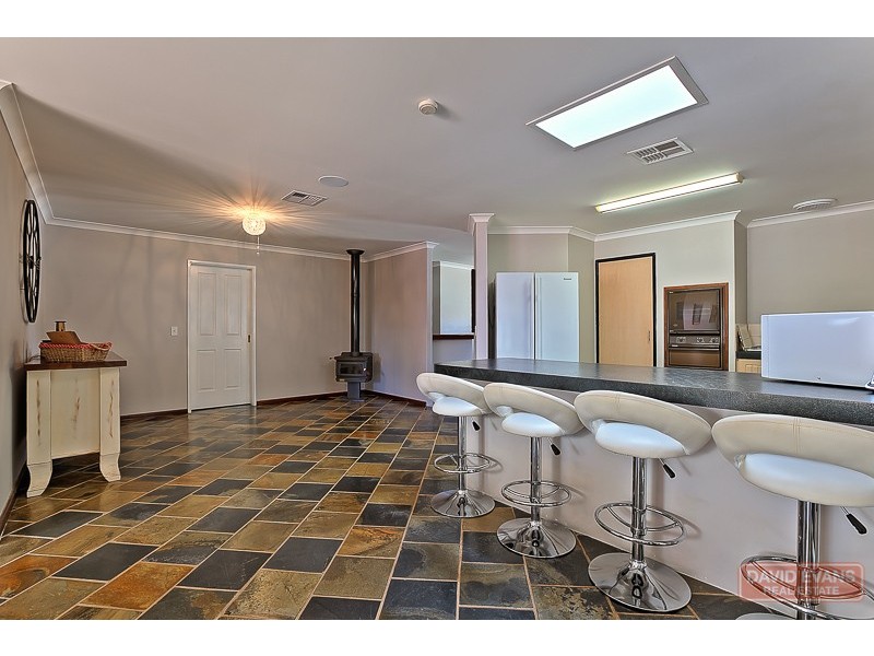 40 Jamaican Road, Waikiki WA 6169