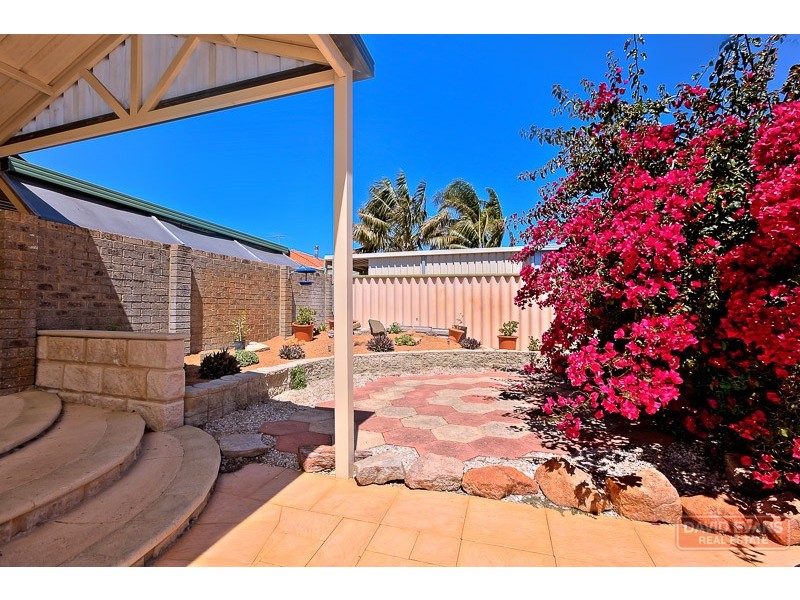 40 Jamaican Road, Waikiki WA 6169