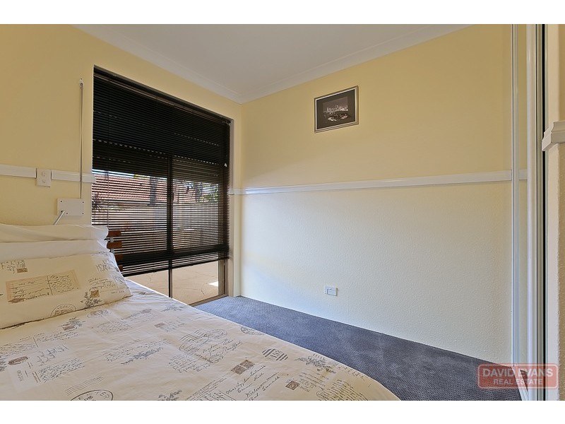 40 Jamaican Road, Waikiki WA 6169