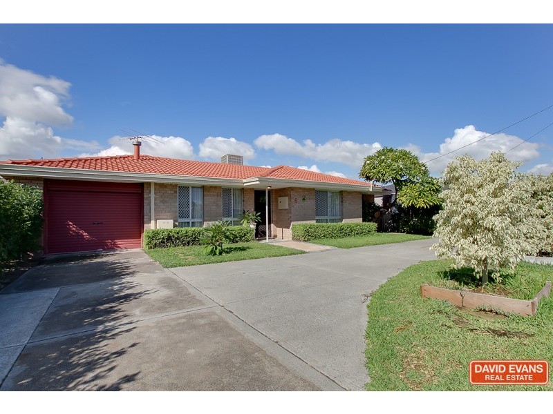 6 Mensa Close, Rockingham WA 6168