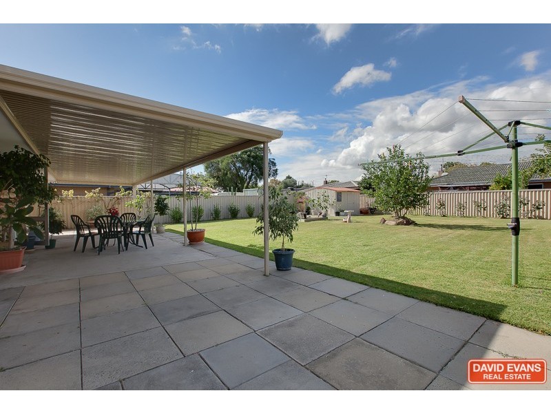 6 Mensa Close, Rockingham WA 6168