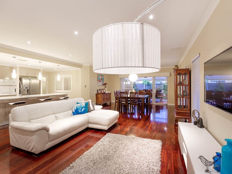 36 Tolarno Bend, Harrisdale WA 6112