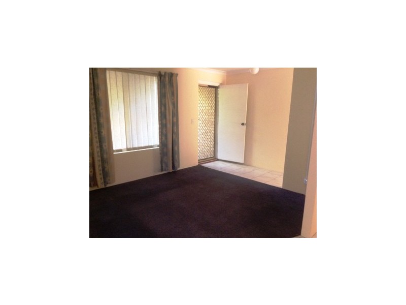 6 Gibb Road, Waikiki WA 6169