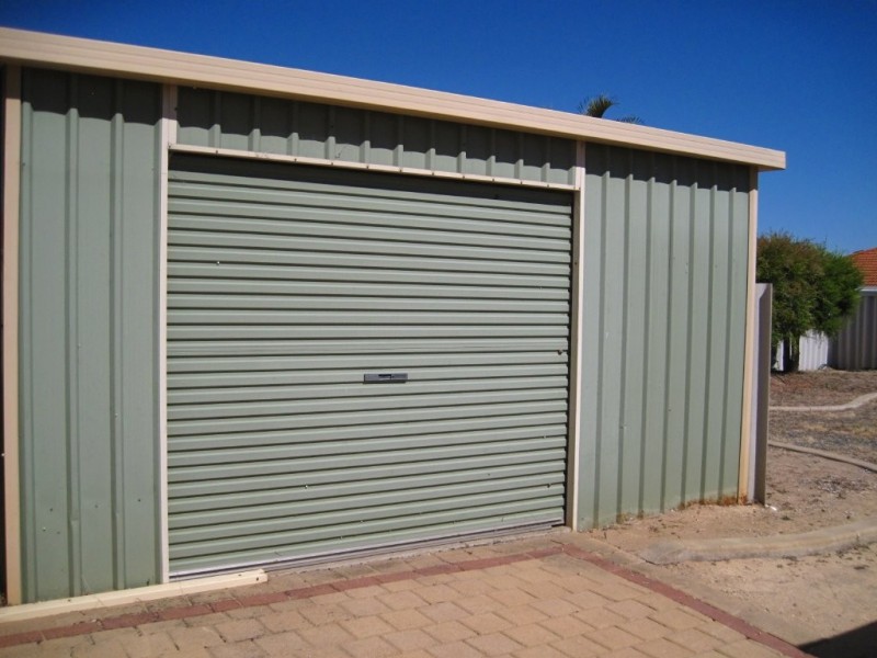 68 St Andrews Loop, Cooloongup WA 6168