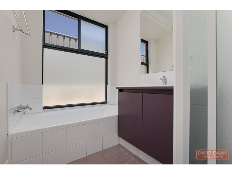 17 Wallingford Crescent, Wellard WA 6170