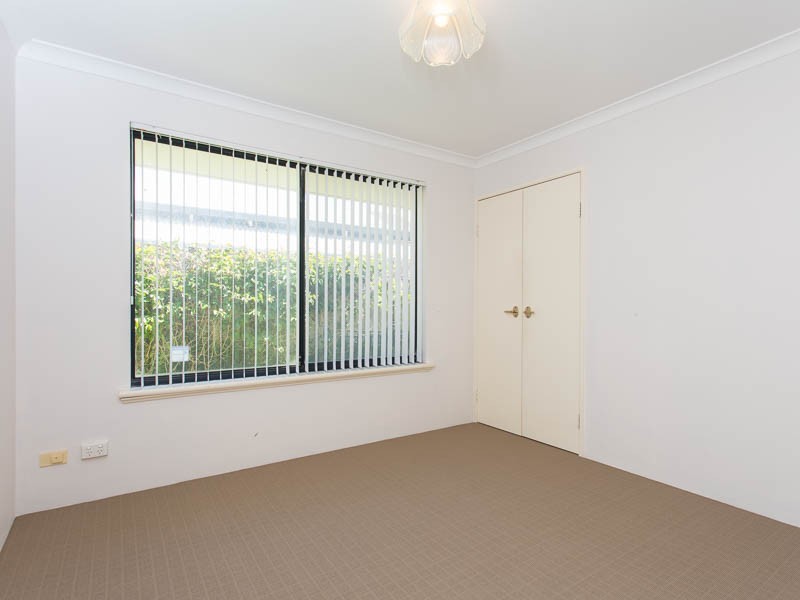 220 Grand Ocean Boulevard, Port Kennedy WA 6172