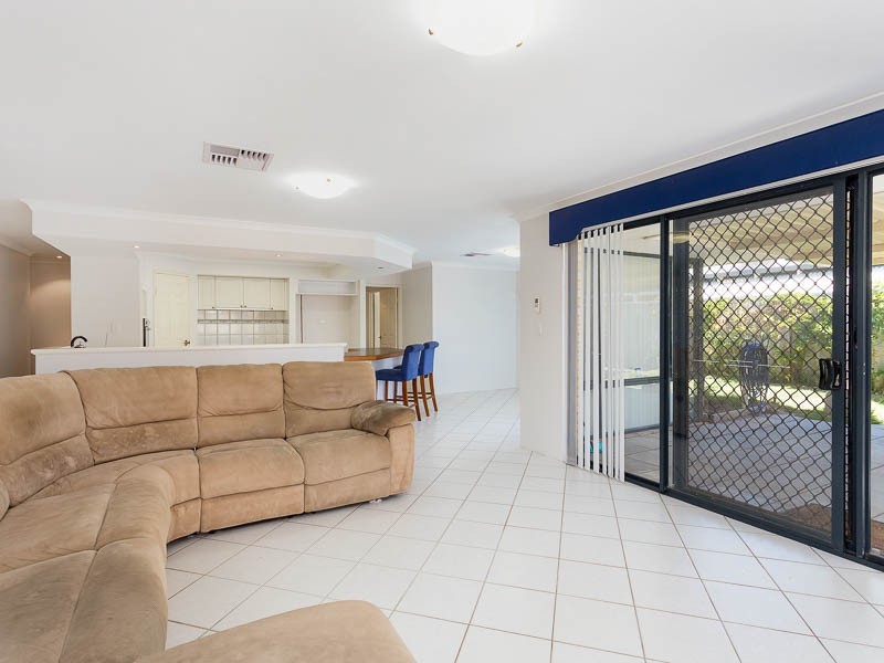 220 Grand Ocean Boulevard, Port Kennedy WA 6172