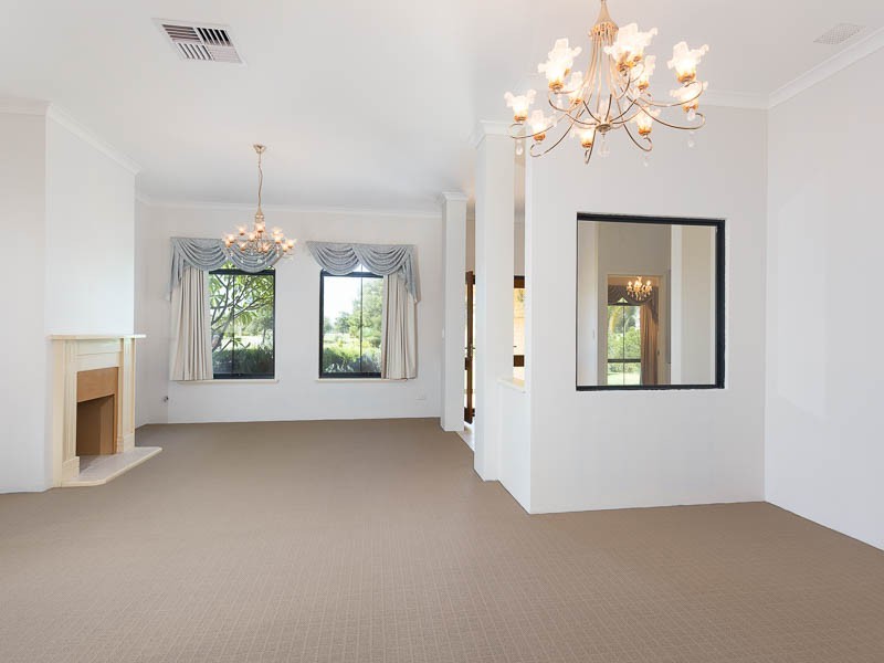 220 Grand Ocean Boulevard, Port Kennedy WA 6172