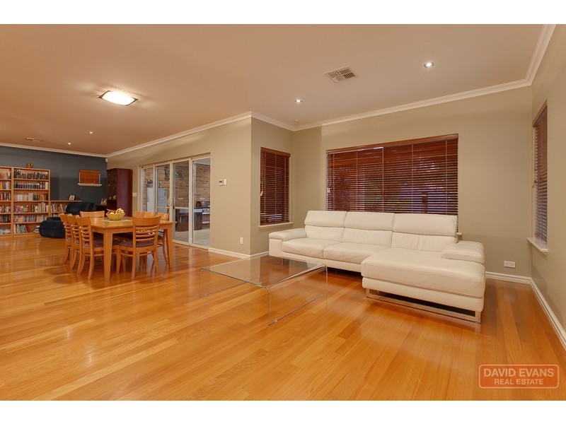 34a Lake Street, Rockingham WA 6168