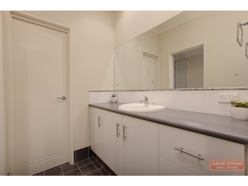 34a Lake Street, Rockingham WA 6168