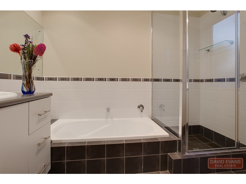 34a Lake Street, Rockingham WA 6168