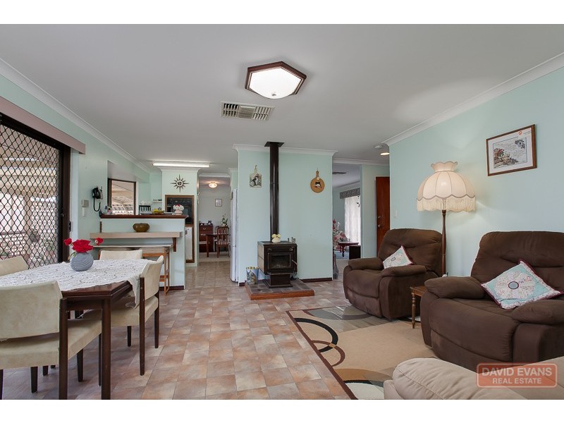 3 Swifts Court, Rockingham WA 6168